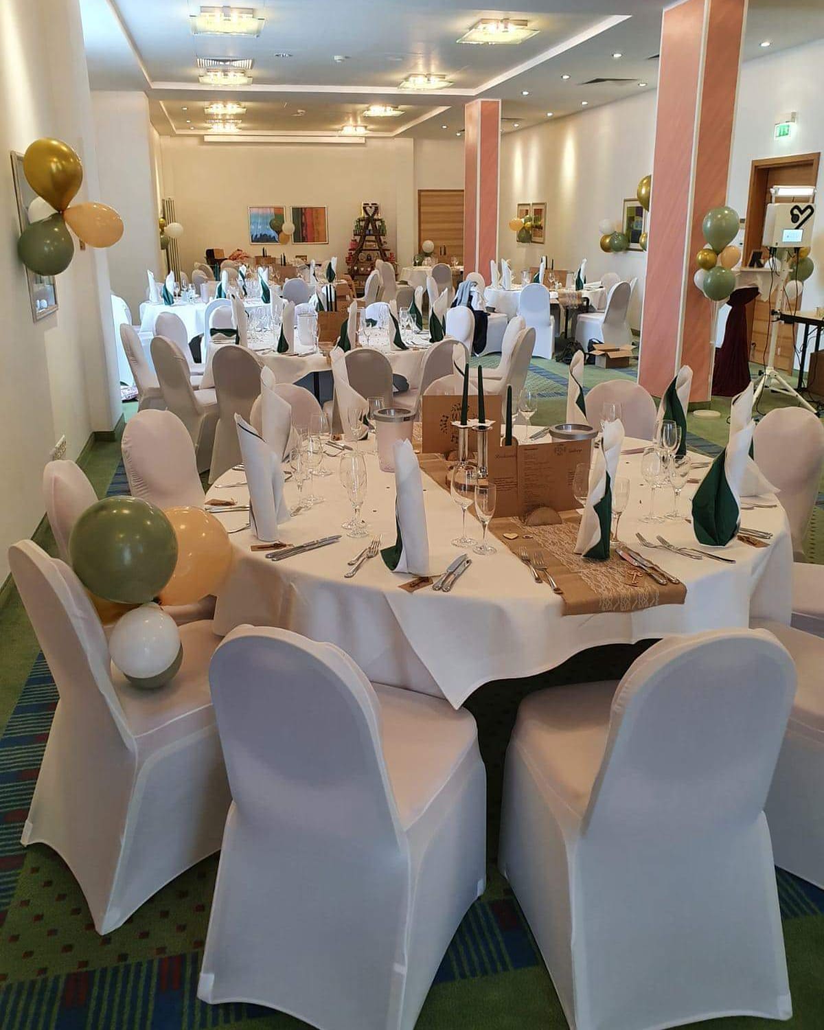 Stuhlhussen stretch weiß