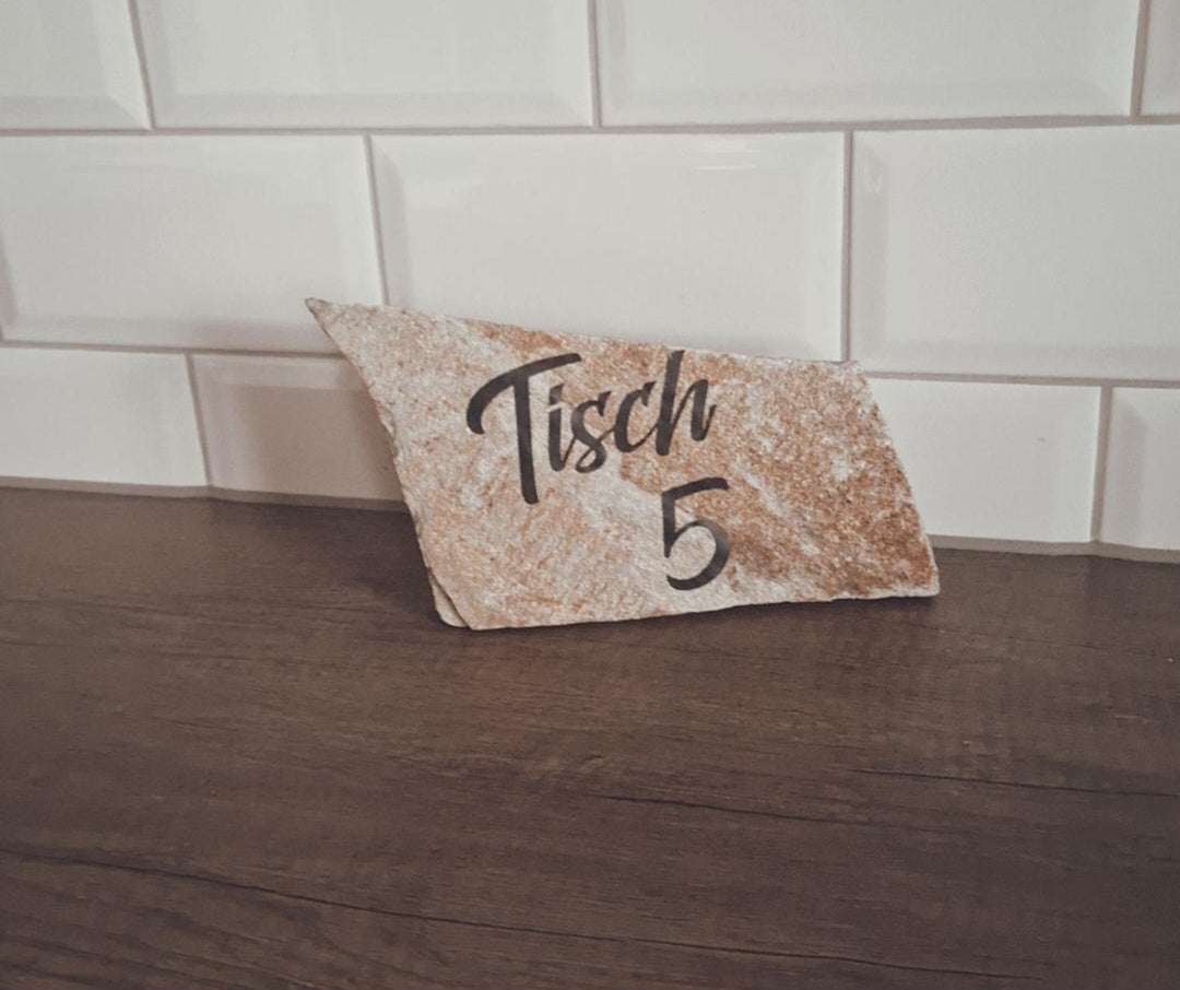 Tischnummern 1-12 Stein