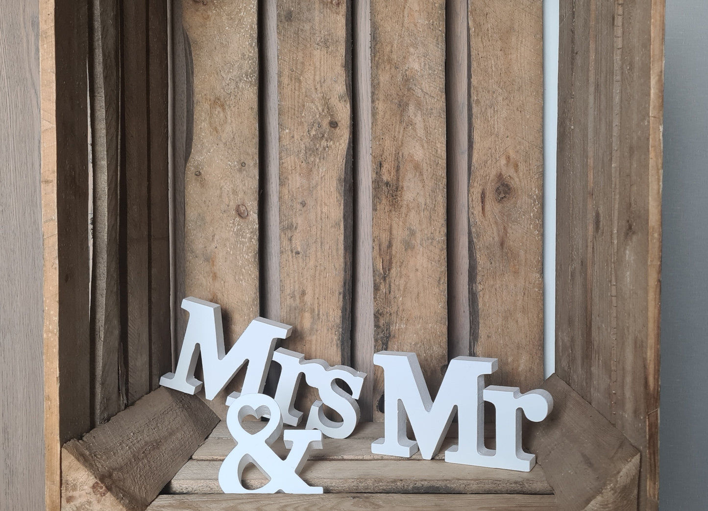 Mr. & Mrs. Holz Aufsteller